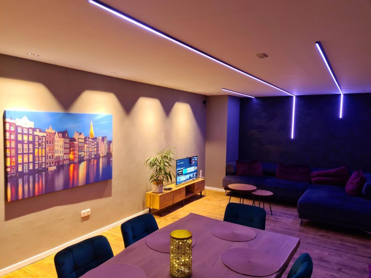 Moderne Ferienwohnung Mit Aussicht Бад Ойнхаузен Екстериор снимка